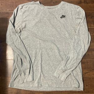 Nike long sleeve tee
